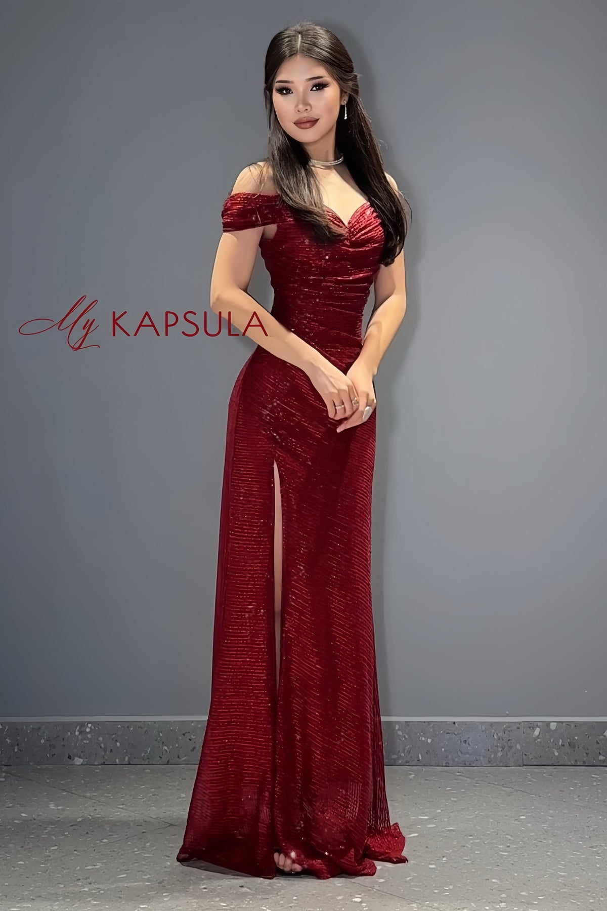 Amanda Off-Shoulder